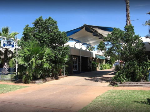 Bluestone Motor Inn - Accommodation Sunshine Coast 0