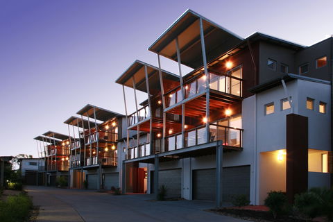 Best Western Plus Quarterdecks Retreat - Accommodation Sunshine Coast 3