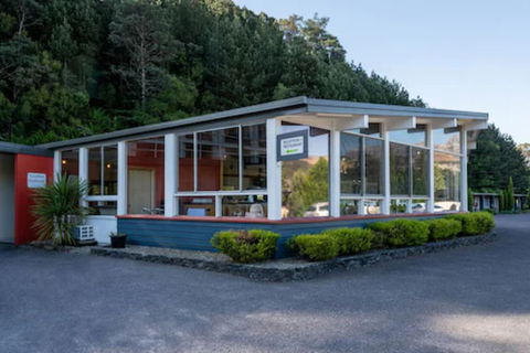 Silver Hills Motel - Accommodation Sunshine Coast 6