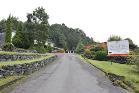 Silver Hills Motel - Accommodation Sunshine Coast 0