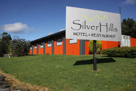 Silver Hills Motel - Accommodation Sunshine Coast 2