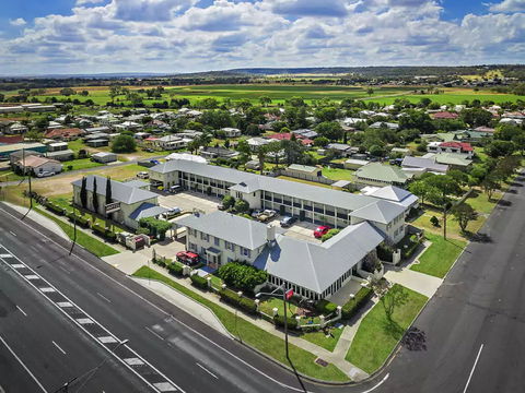 Coachman's Inn Warwick - Accommodation Sunshine Coast 0