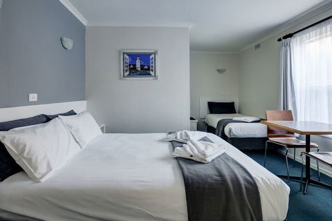 Central Motel Port Fairy - Accommodation Sunshine Coast 5