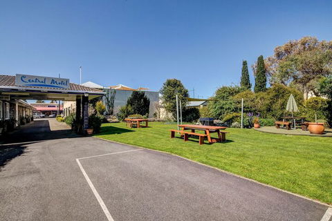 Central Motel Port Fairy - Accommodation Sunshine Coast 2