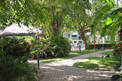Cairns Beach Resort - Accommodation Sunshine Coast 0