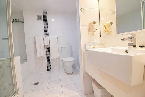 Opal Cove Resort - Accommodation Sunshine Coast 6