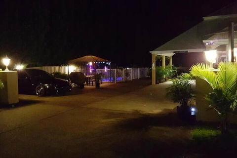 Admiral Nelson Motor Inn - Accommodation Sunshine Coast 5
