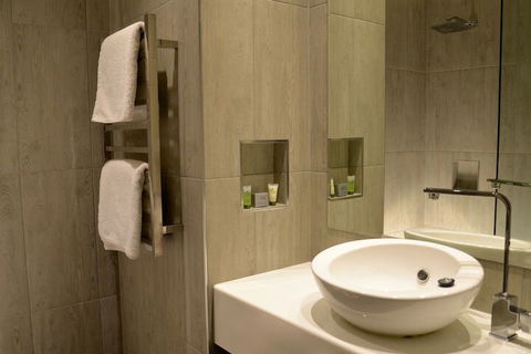 Alexandra Place - Accommodation Sunshine Coast 5