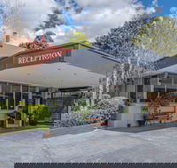 Cotswold Gardens - Accommodation Sunshine Coast