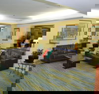Devere Hotel - Accommodation Sunshine Coast