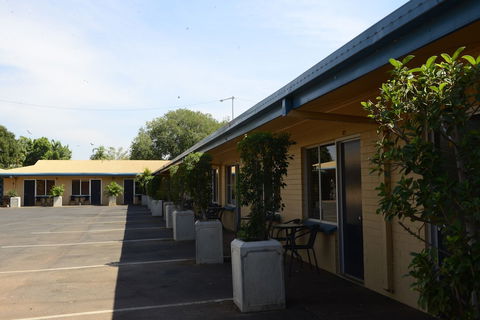 Katherine Motel - Accommodation Sunshine Coast 0