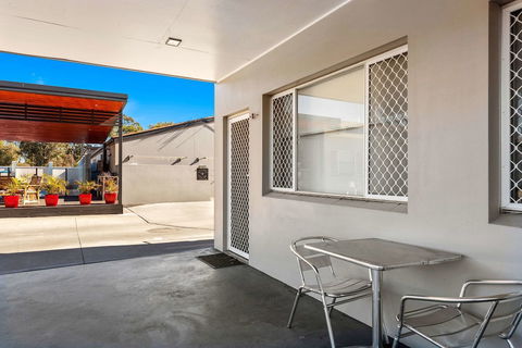 Econo Lodge Moree Spa Motor Inn - Accommodation Sunshine Coast 1