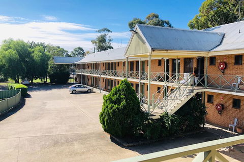 Campbelltown Colonial Motor Inn - Accommodation Sunshine Coast 4