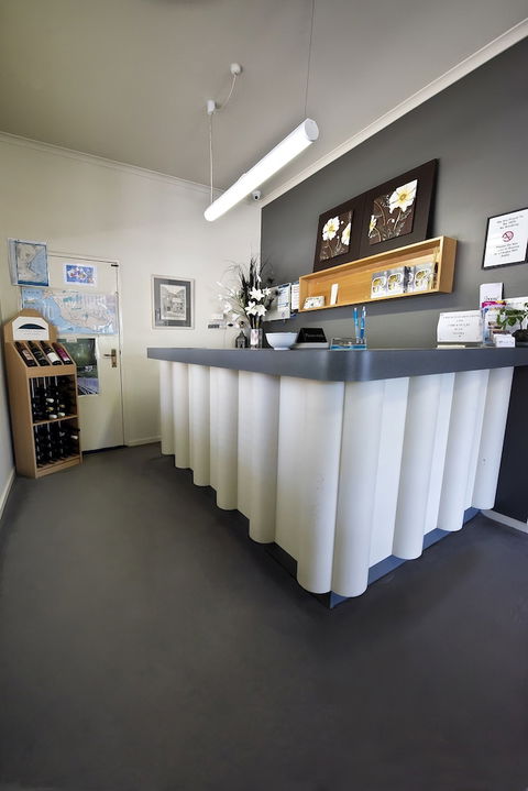 Lorne Coachman Inn - Accommodation Sunshine Coast 2