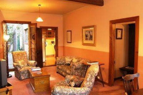 Sussex Cottage - Accommodation Sunshine Coast 5