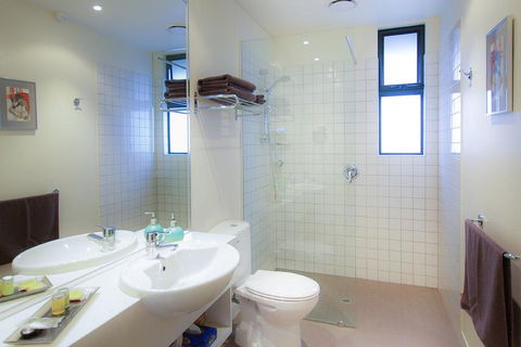 Edge Of The Bay Resort - Accommodation Sunshine Coast 4