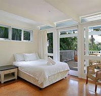 The Lower Decks - Accommodation Sunshine Coast
