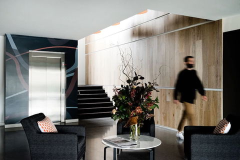 Flinders Hotel - Accommodation Sunshine Coast 0