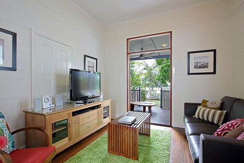 A PERFECT STAY - Harkaway - Accommodation Sunshine Coast 2