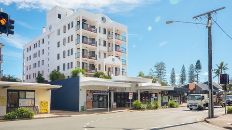 Aegean Apartments - Accommodation Sunshine Coast 0