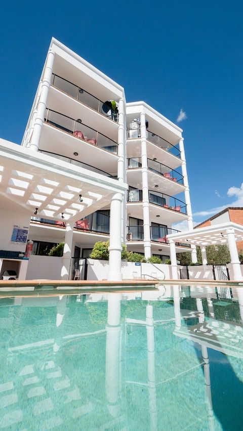 Aegean Apartments - Accommodation Sunshine Coast 5