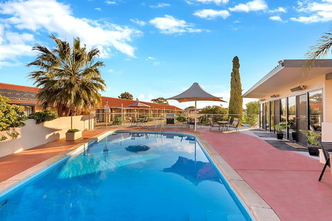 Alexander Motel Whyalla - Accommodation Sunshine Coast 1
