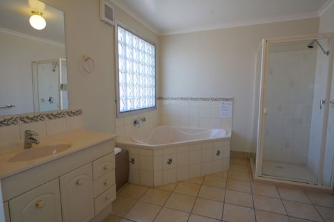 City Centre Motel - Accommodation Sunshine Coast 5