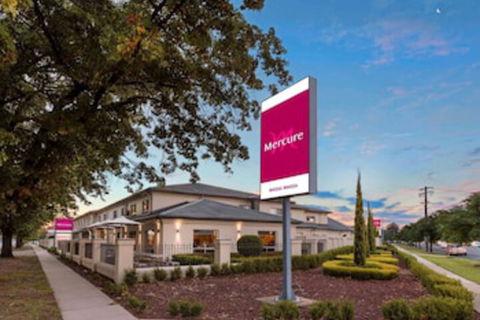 Mercure Wagga Wagga - Accommodation Sunshine Coast 0