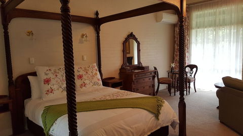 Victoria House Motor Inn - Accommodation Sunshine Coast 4