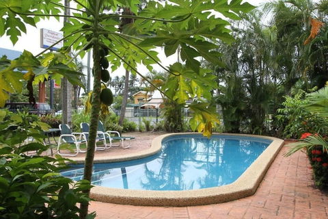 Tropical Queenslander - Accommodation Sunshine Coast 1