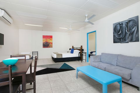 Cairns City Sheridan - Accommodation Sunshine Coast 4