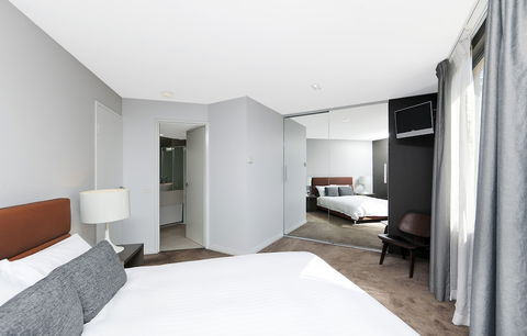 Astra Apartments - The Griffin - Accommodation Sunshine Coast 4