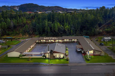 Gold Rush Inn - Accommodation Sunshine Coast 2