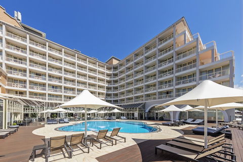 Crowne Plaza Terrigal Pacific, An IHG Hotel - Accommodation Sunshine Coast 4