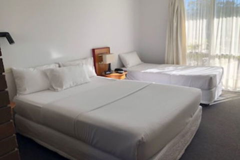 Matador Motor Inn - Accommodation Sunshine Coast 0