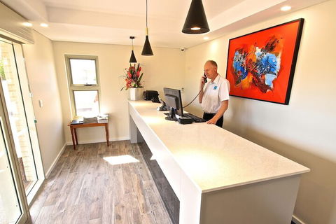 Bunbury Apartment Motel - Accommodation Sunshine Coast 1
