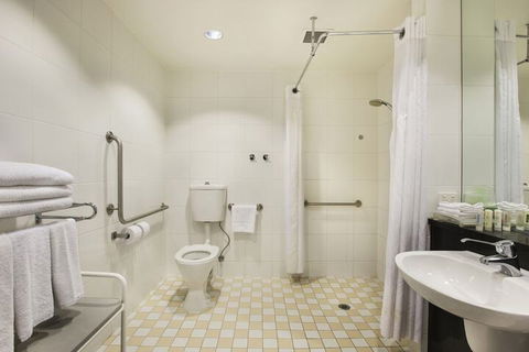 Holiday Inn Melbourne Airport, An IHG Hotel - Accommodation Sunshine Coast 7