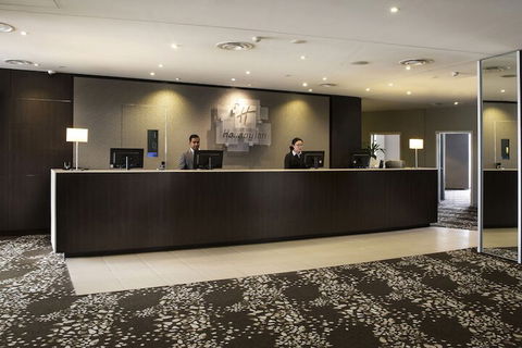Holiday Inn Melbourne Airport, An IHG Hotel - Accommodation Sunshine Coast 3