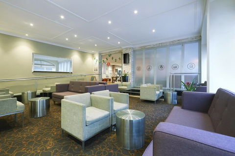 Holiday Inn Darling Harbour, An IHG Hotel - Accommodation Sunshine Coast 2