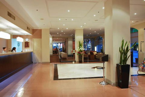 Holiday Inn Darling Harbour, An IHG Hotel - Accommodation Sunshine Coast 4