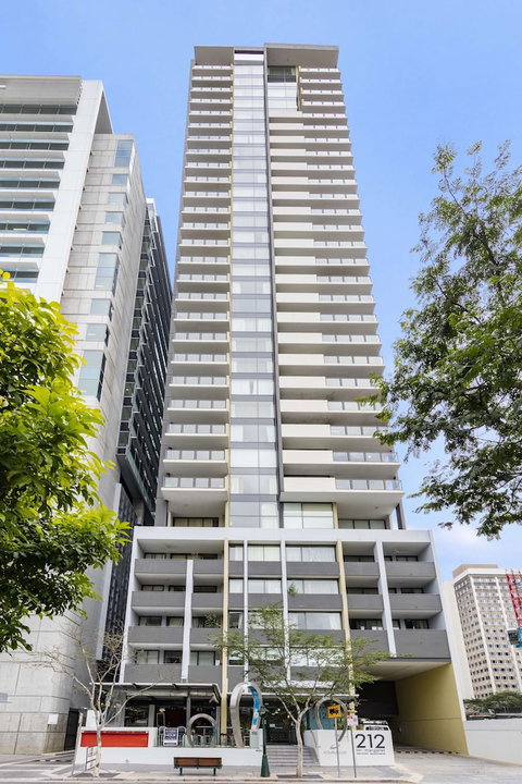 Oaks Brisbane On Margaret Suites - Accommodation Sunshine Coast 0