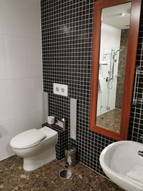 Majestic Roof Garden Hotel - Accommodation Sunshine Coast 6