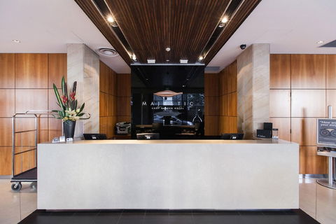 Majestic Roof Garden Hotel - Accommodation Sunshine Coast 3