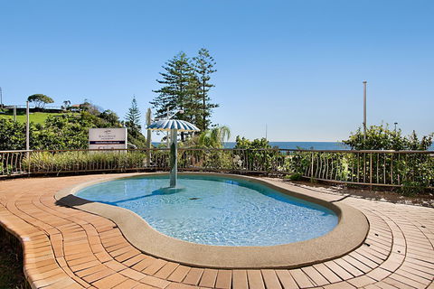Beach House Seaside Resort Coolangatta - Accommodation Sunshine Coast 1