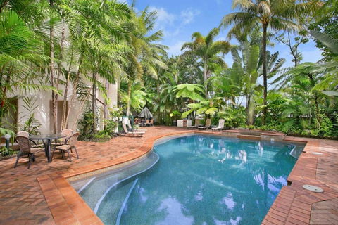 Tropic Towers Apartments - Accommodation Sunshine Coast 0