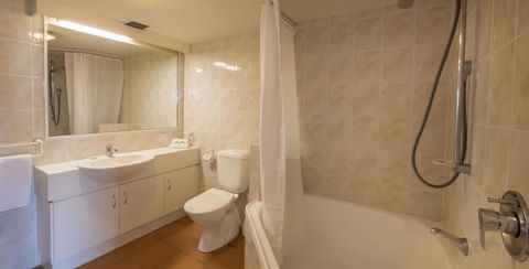 Tropic Towers Apartments - Accommodation Sunshine Coast 4