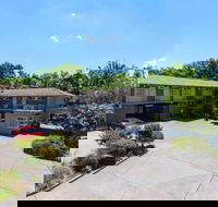 Forrest Hotel and Apartments - Accommodation Sunshine Coast