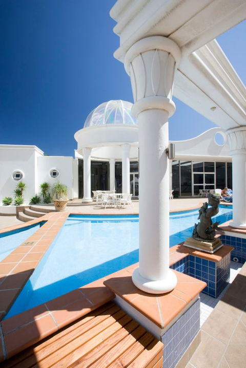 Phoenician Resort - Accommodation Sunshine Coast 6