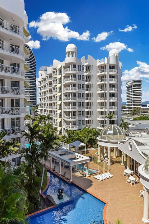 Phoenician Resort - Accommodation Sunshine Coast 4