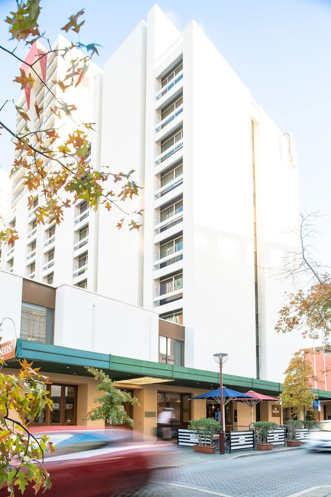 Hovea WA Accommodation Sunshine Coast